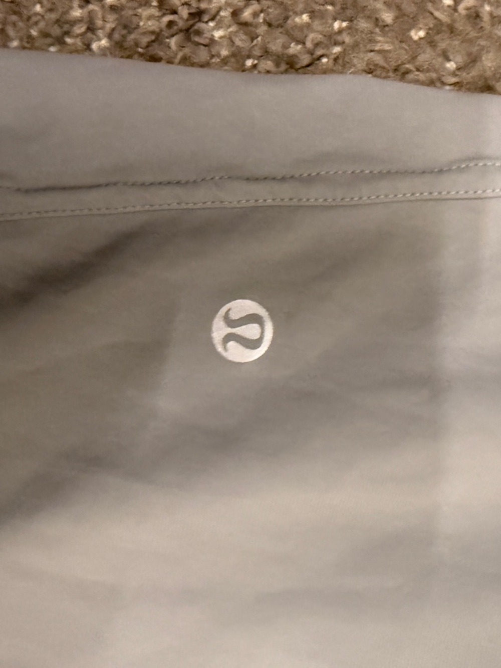 lululemon athletica Light Gray Workout Leggings with Reflective Logo - Picture 2 of 4